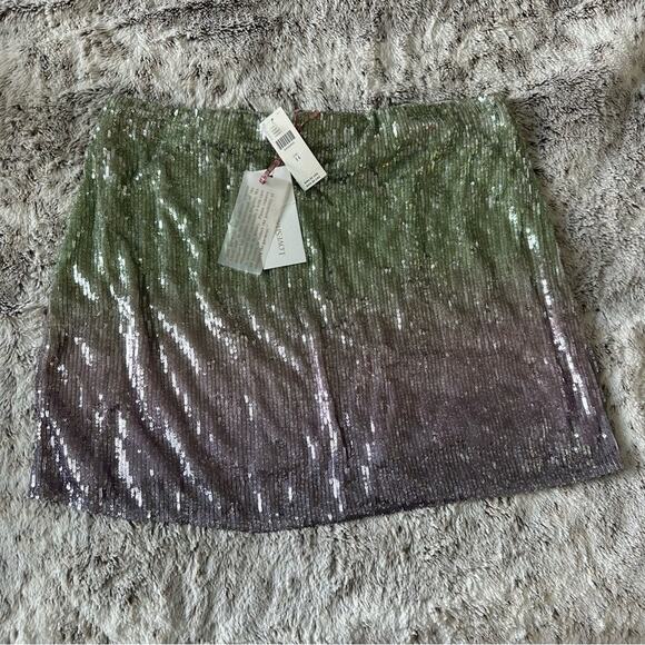 LOVESHACKFANCY Anthropologie Mermaid Ombré Sequin Mini Skirt Plus Size - Picture 4 of 8